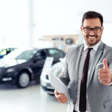 Dealer Mobil Dibuka Kembali Tetapi Penjualan Online Tetap Dimulai